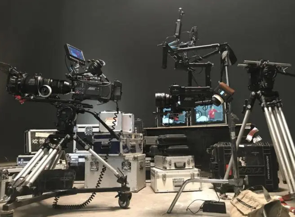 模特礼仪主持人各种演出影视演员明星网红安保兼职舞蹈歌手杂技器